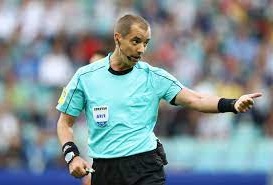 How many referee in football
